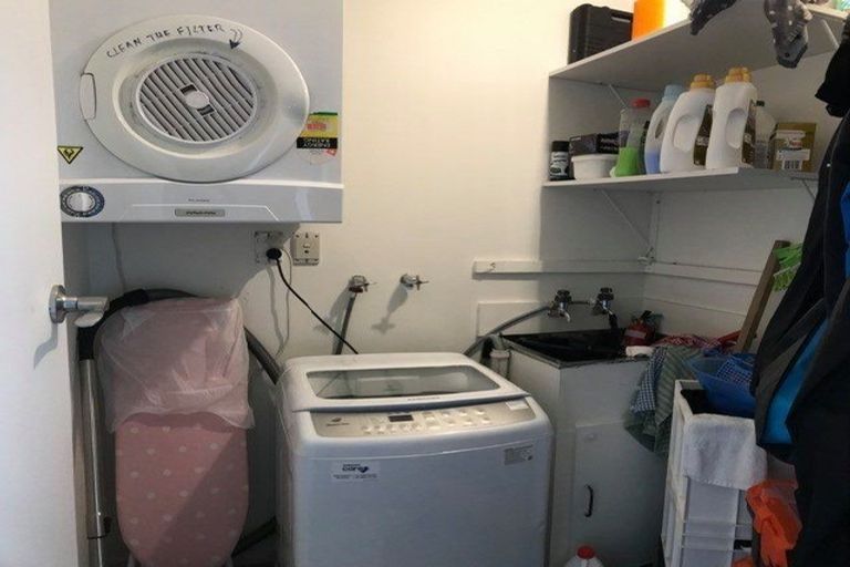 Photo of property in 22 Abilene Crescent, Churton Park, Wellington, 6037