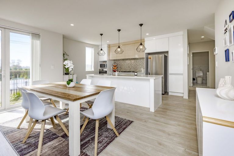 Photo of property in 67 Sapwood Crescent, Takanini, 2110