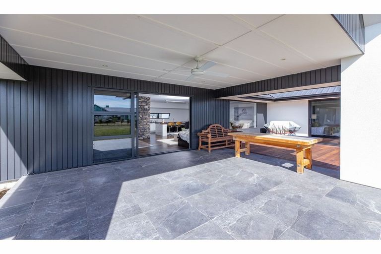 Photo of property in 25 Hallfield Drive, Ohoka, Kaiapoi, 7692