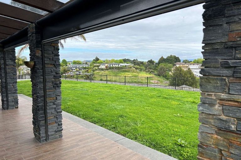 Photo of property in 198 State Highway 2 North, Bethlehem, Tauranga, 3110