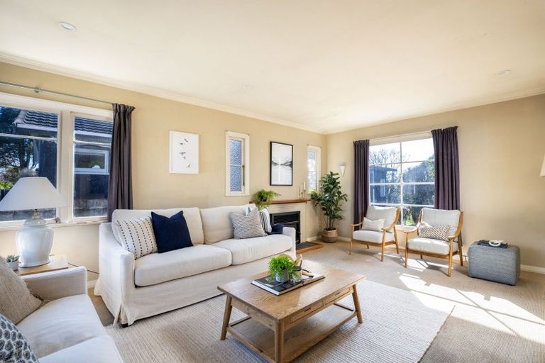 Photo of property in 209 Carrington Street, Vogeltown, New Plymouth, 4310