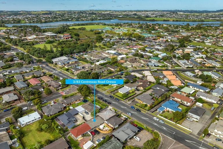 Photo of property in 3/83 Centreway Road, Orewa, 0931