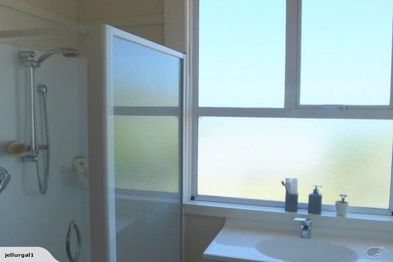 Photo of property in 35 Wharfe Street, South Hill, Oamaru, 9400