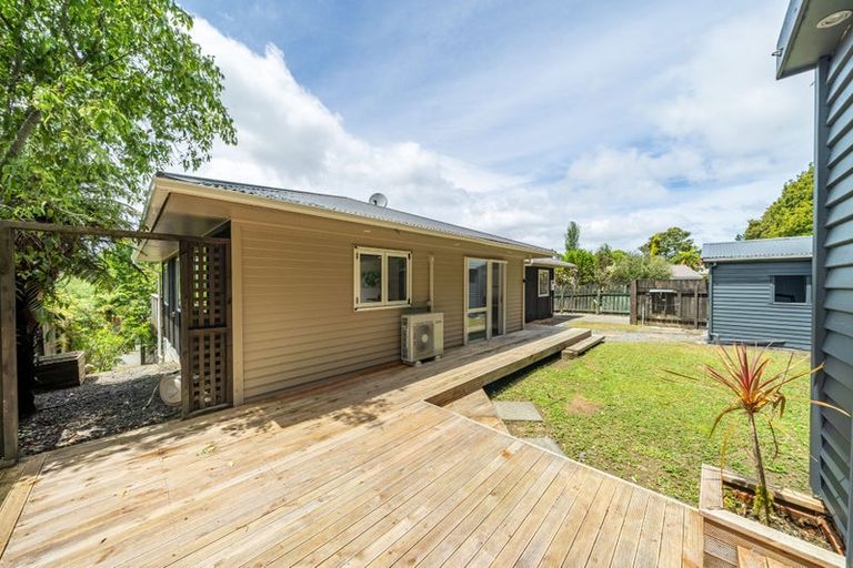 Photo of property in 22 Bridge Road, Birchville, Upper Hutt, 5018