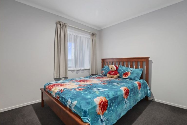 Photo of property in 8 Chalgrove Road, Huntington, Hamilton, 3210