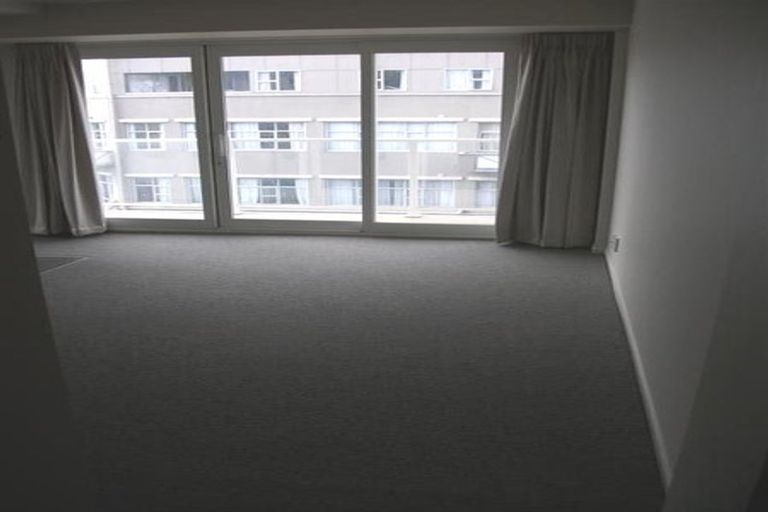 Photo of property in The Peak Apartments, 1002/170 Taranaki Street, Te Aro, Wellington, 6011