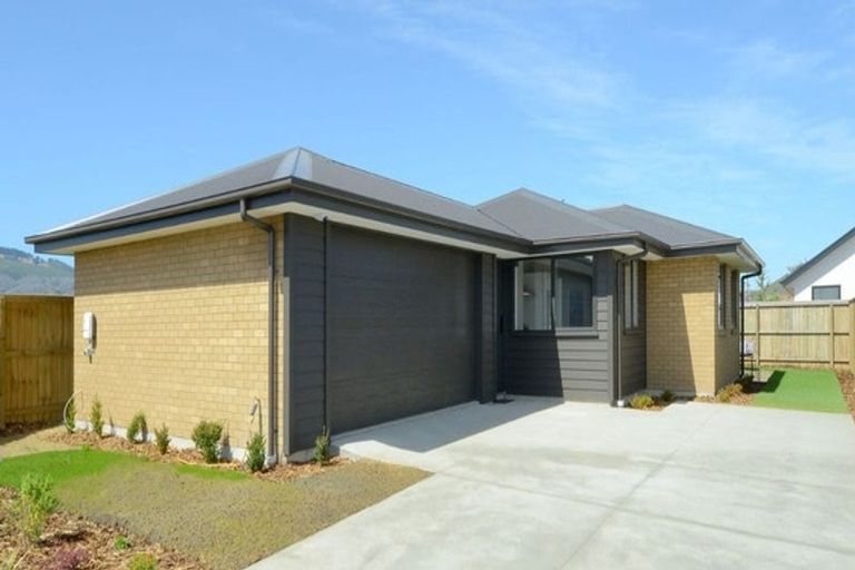 Photo of property in 19 Helen Place, Halswell, Christchurch, 8025