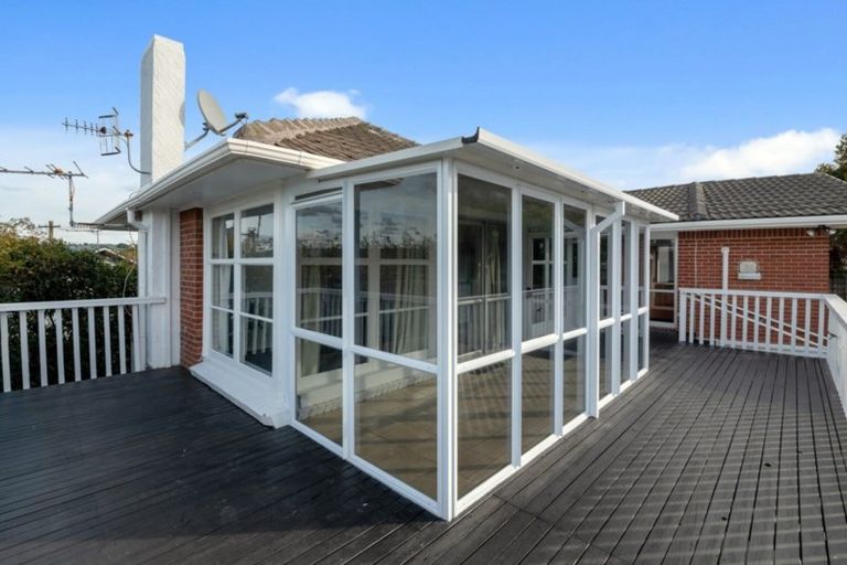 Photo of property in 33 Roosevelt Road, Western Heights, Rotorua, 3015
