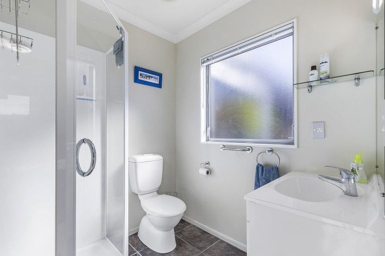 Photo of property in 23 Te Puia Drive, Aotea, Porirua, 5024