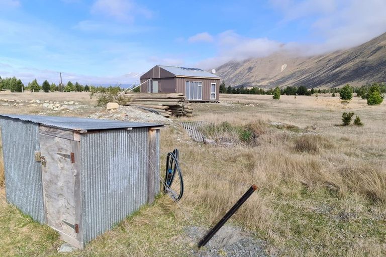 Photo of property in 64 Flanagan Lane, Ben Ohau, Twizel, 7999