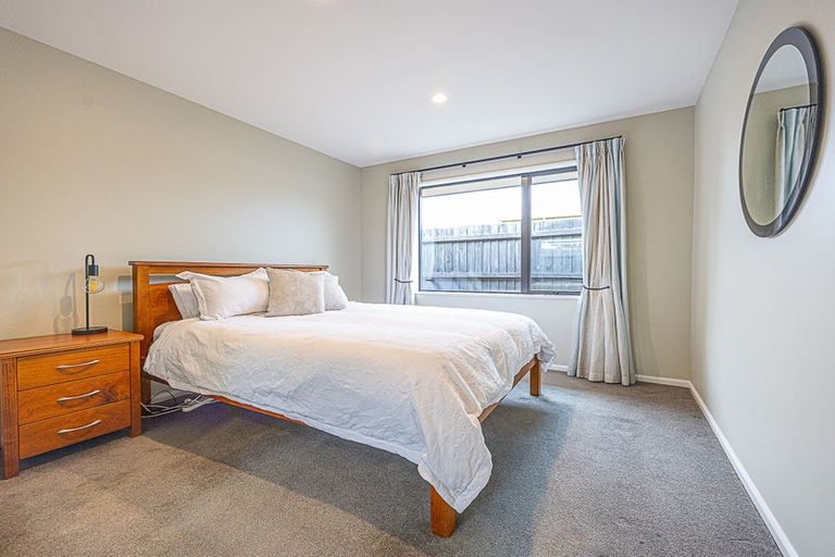 Photo of property in 14 Dunmurry Place, Casebrook, Christchurch, 8051