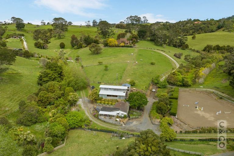 Photo of property in 25 School Road, Waimauku, 0881