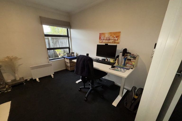 Photo of property in 205a Wainuiomata Road, Wainuiomata, Lower Hutt, 5014