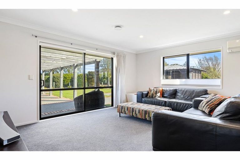 Photo of property in 88 Shepherd Avenue, West Melton, 7618