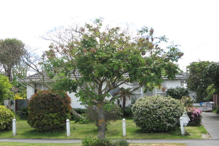 Photo of property in 69 Appleby Crescent, Burnside, Christchurch, 8053