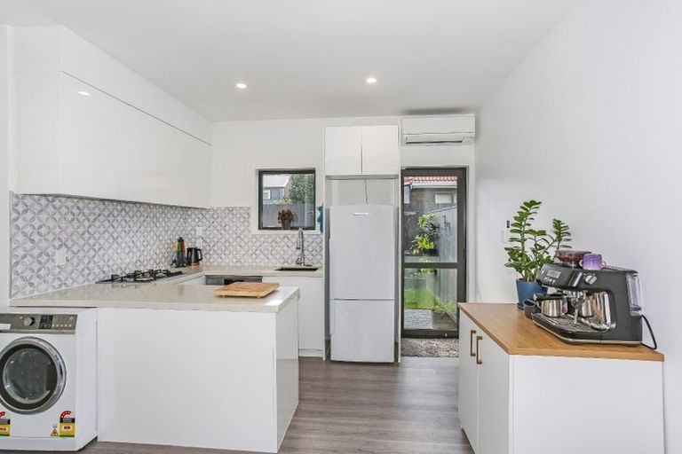 Photo of property in 13 Pasla Close, Papakura, 2110