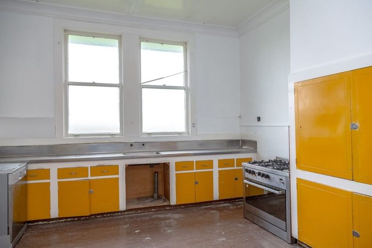 Photo of property in 191 East Street, Greytown, 5712