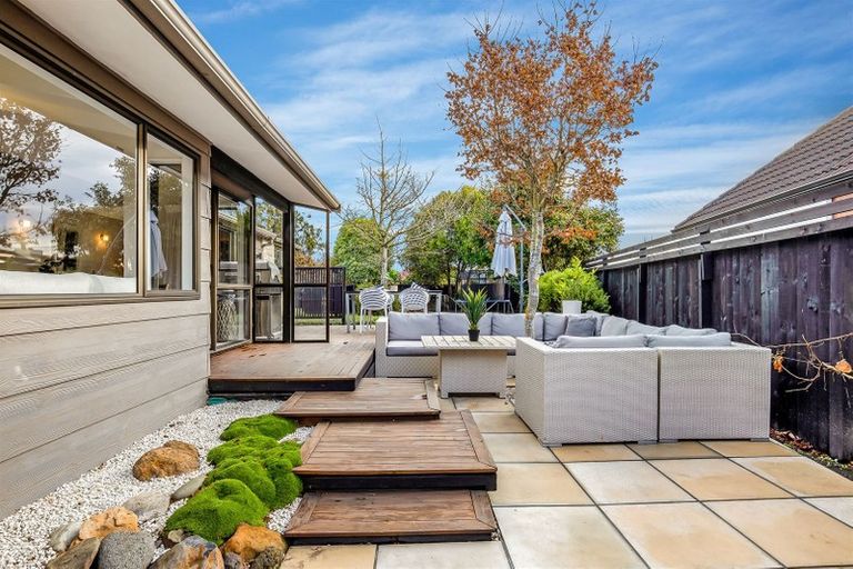 Photo of property in 9 Chatswood Place, Bishopdale, Christchurch, 8051