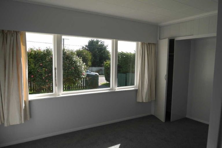 Photo of property in 72 Kiwi Road, Raumati Beach, Paraparaumu, 5032
