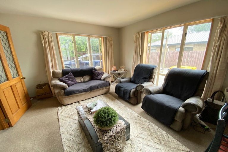 Photo of property in 1/64 Peer Street, Upper Riccarton, Christchurch, 8041