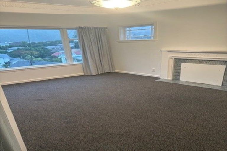 Photo of property in 17 Clutha Avenue, Khandallah, Wellington, 6035