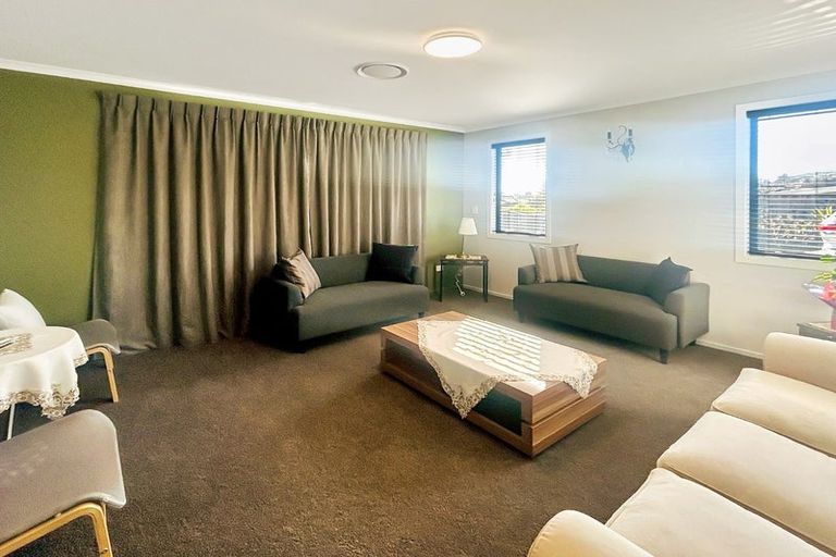 Photo of property in 14 Lilyvale Crescent, Stoke, Nelson, 7011