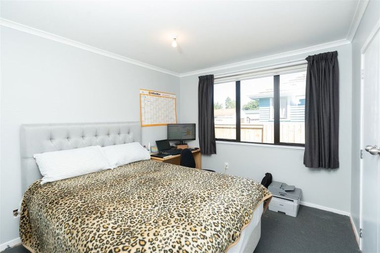 Photo of property in 42 Montgomery Crescent, Bader, Hamilton, 3206