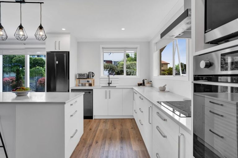 Photo of property in 177 Govett Avenue, Frankleigh Park, New Plymouth, 4310