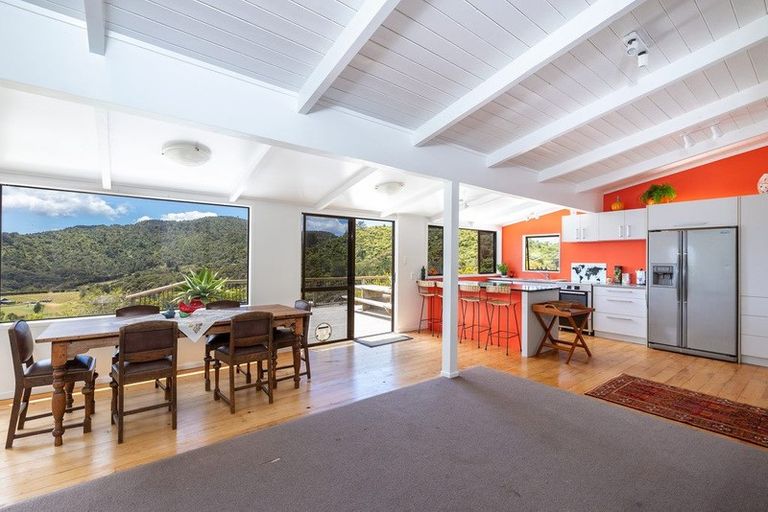 Photo of property in 806 Matakana Valley Road, Whangaripo, Warkworth, 0985