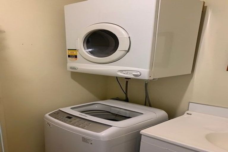 Photo of property in 2/76 Palmerston Street, Hamilton Central, Hamilton, 3204