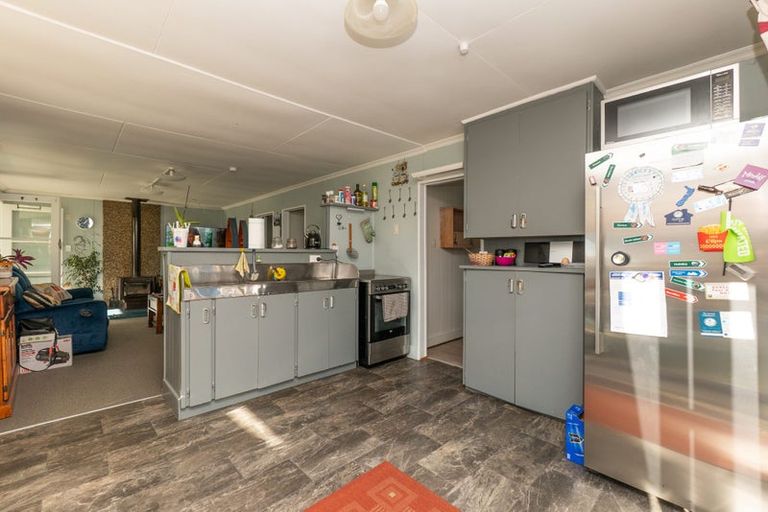 Photo of property in 17 Stopbank Road, Milford, Temuka, 7986