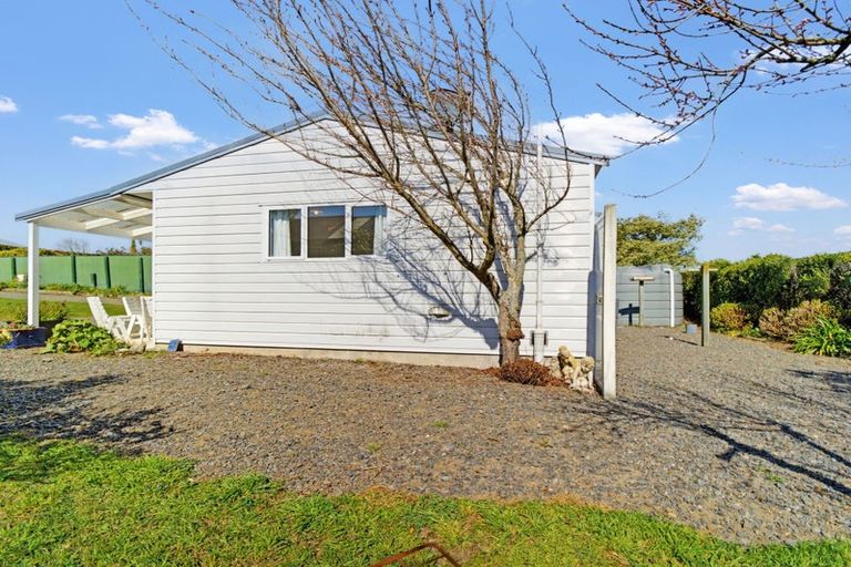 Photo of property in 250 Porangahau Road, Waipukurau, 4282