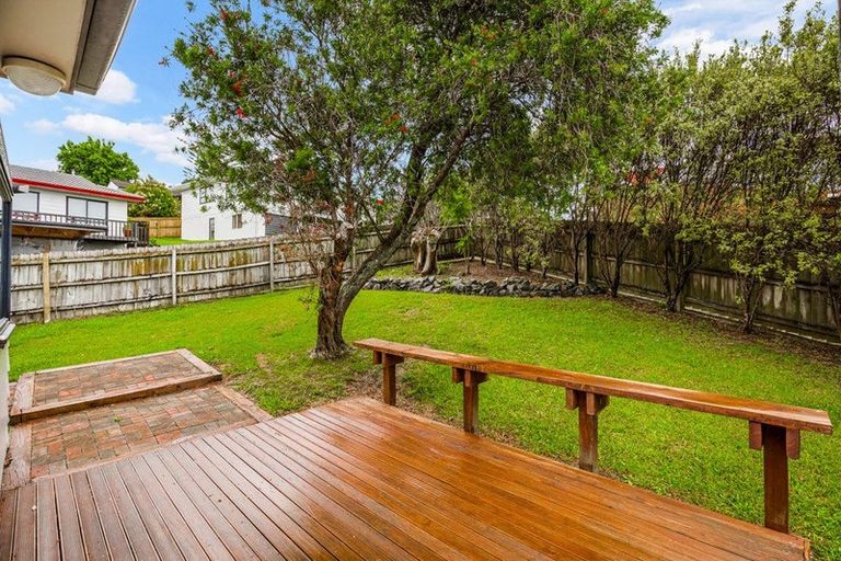 Photo of property in 14 Clearview Heights, Ranui, Auckland, 0612