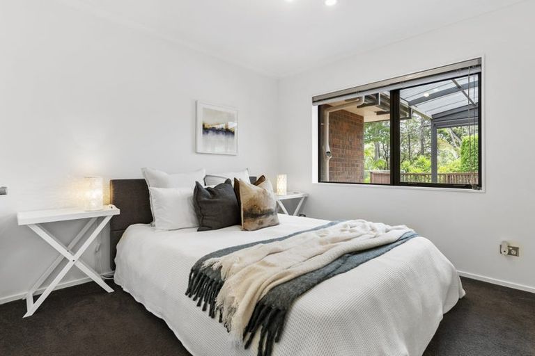 Photo of property in 48 Shelter Drive, Greenhithe, Auckland, 0632