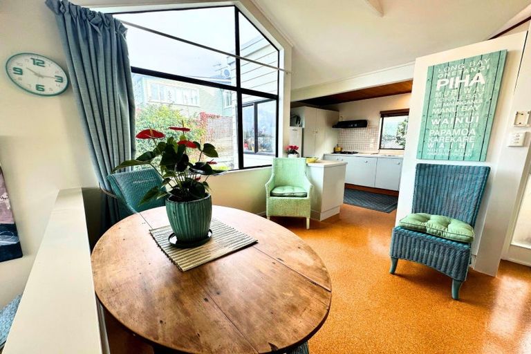 Photo of property in 2/9 Calliope Road, Devonport, Auckland, 0624