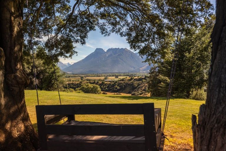 Photo of property in 48 Nereus Way, Glenorchy, 9372