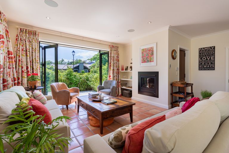 Photo of property in 6 Angelus Avenue, Richmond, 7020