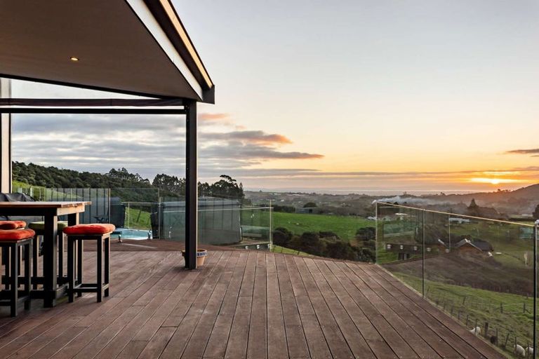 Photo of property in 25 Medhurst Road, Bombay, 2675