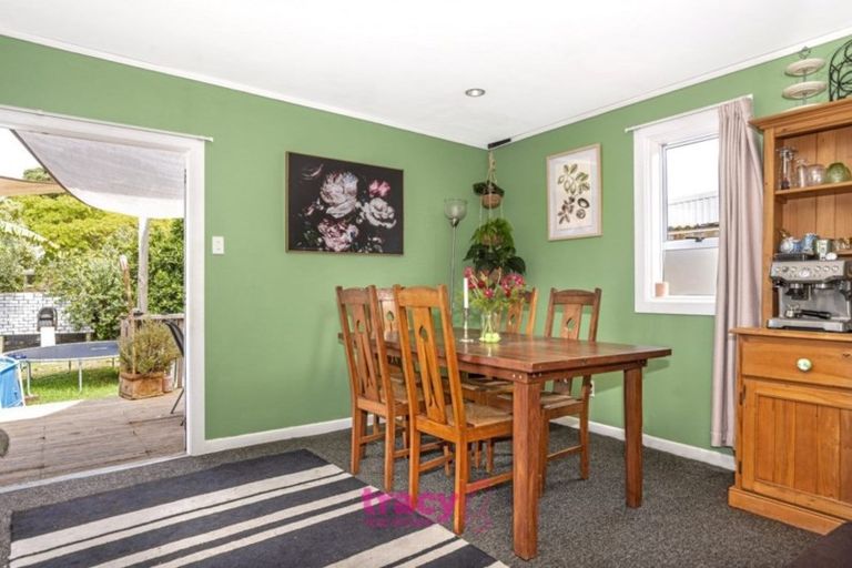 Photo of property in 290 Aberdeen Road, Gisborne, 4010