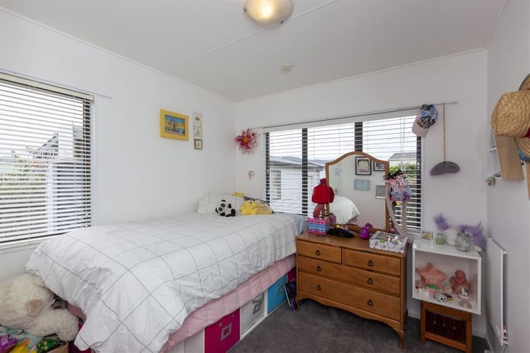 Photo of property in 26 Langdale Avenue, Paraparaumu, 5032