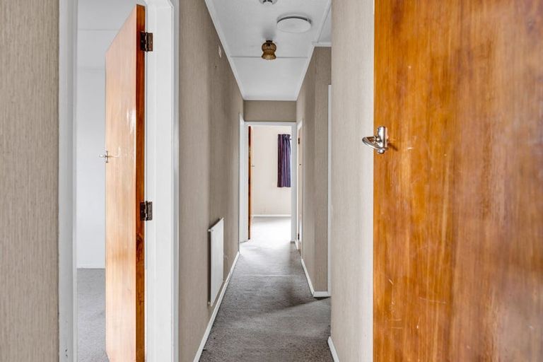 Photo of property in 96 Fairfield Road, Hawera, 4610