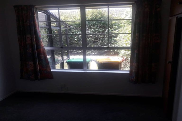 Photo of property in 17 Resolution Place, Bryndwr, Christchurch, 8053