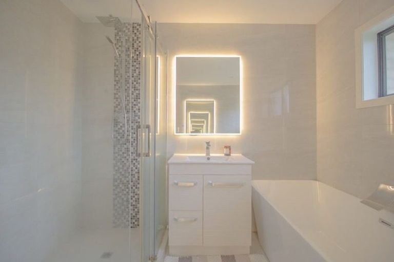 Photo of property in 55 Waimahia Avenue, Weymouth, Auckland, 2103