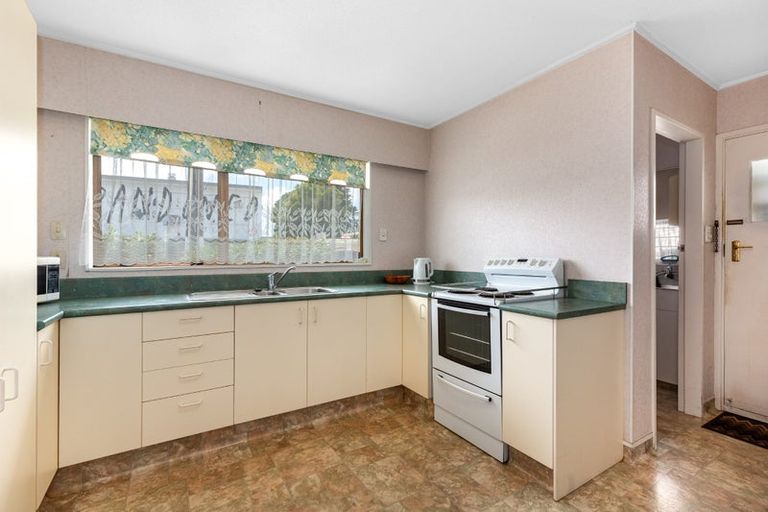Photo of property in 8/790 High Street, Boulcott, Lower Hutt, 5011