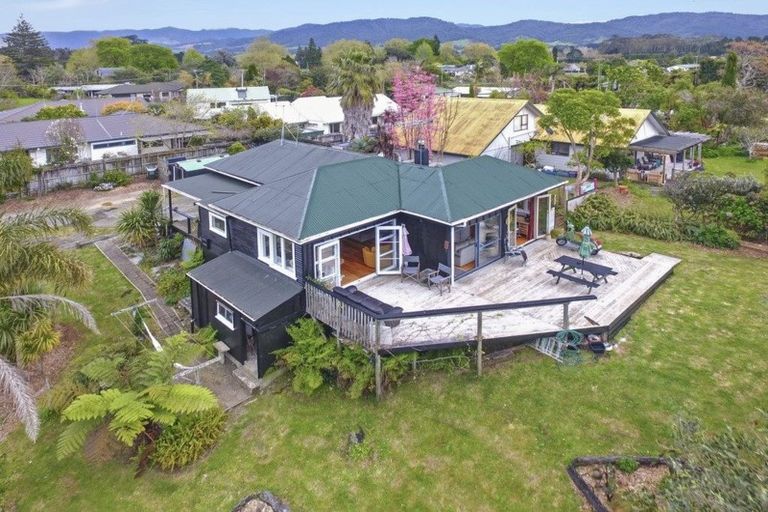 Photo of property in 16 Mulgan Street, Katikati, 3129