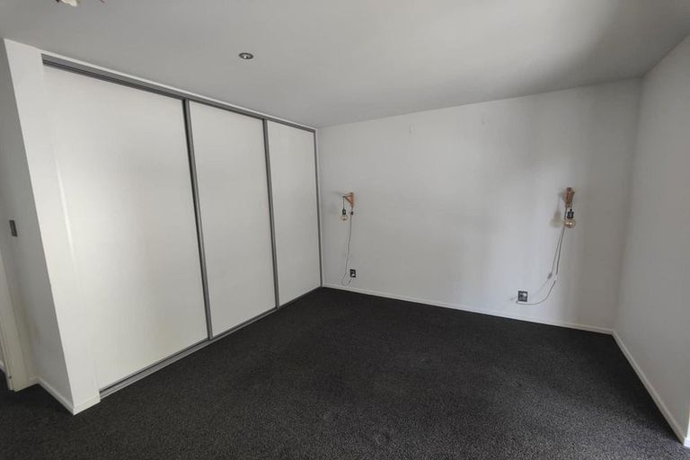 Photo of property in 2/146 Soleares Avenue, Mount Pleasant, Christchurch, 8081