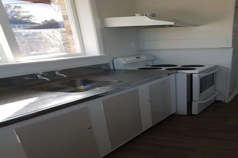 Photo of property in 3 Tainui Street, Meremere, Mercer, 2474