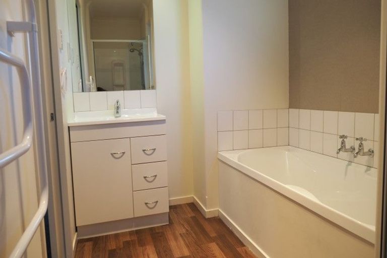 Photo of property in 92a Mcmurdo Street, Tinwald, Ashburton, 7700