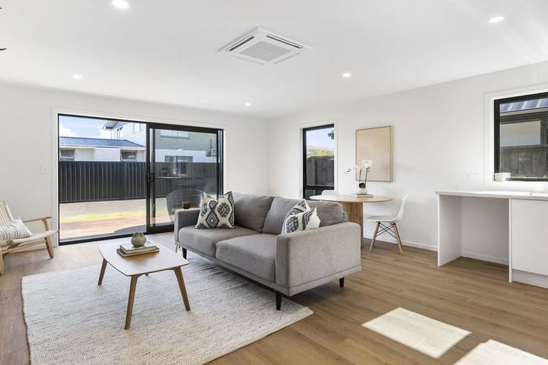 Photo of property in 97b Argyle Street, Mosgiel, 9024