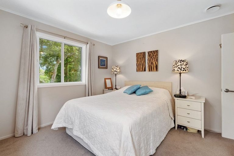 Photo of property in 132 Attwood Road, Paremoremo, Auckland, 0632